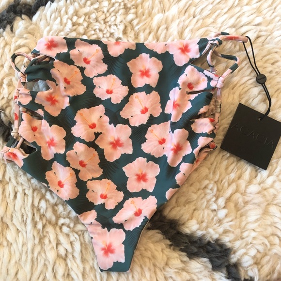acacia swimwear Other - Acacia Queens Bottoms